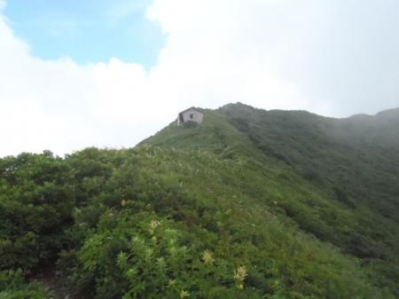 ユートピア小屋が見える