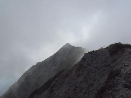 剣ヶ峰が見えた