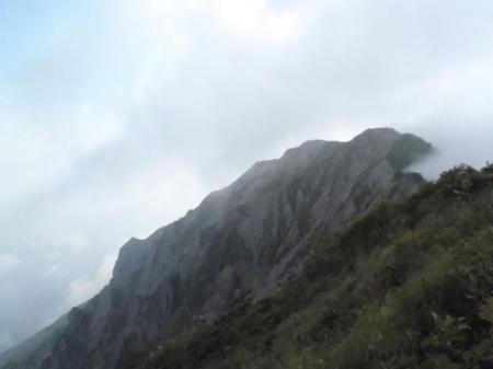 ラクダの背を抜けるとあとは楽