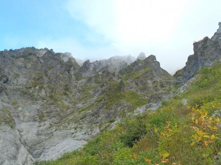 ガスがはけて稜線がくっきりみえました