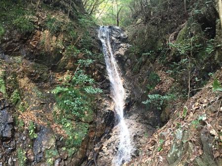 これがカズラ滝か！？