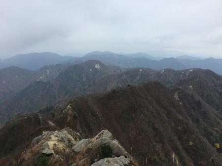 これから歩く稜線