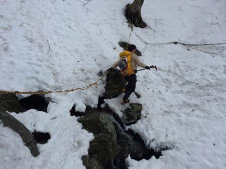 ここも結構いやらしいところで滑落注意