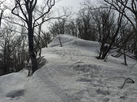 ラストの薊岳の登りがきつかった