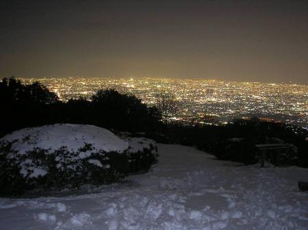 展望地あたりは結構足跡がついてるけど、何人か別ルートから来たのかな！？