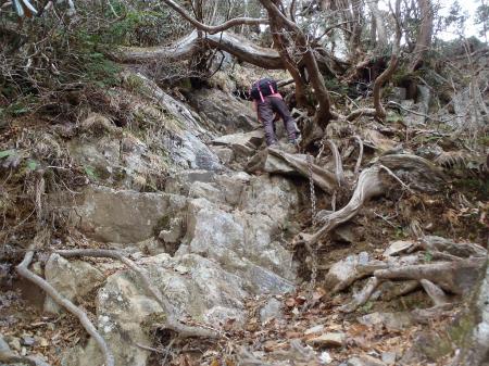 急な下りもある