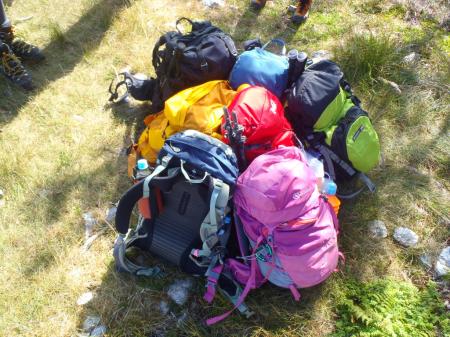 みんなのザックを集めてみるとカラフルに！