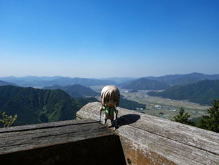 せっかくなので、この景色を背景に雪村あおいちゃんを撮影しておく