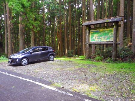 山在峠の駐車ポイントまで戻ってきた。結構キツかったけどお疲れ様でした