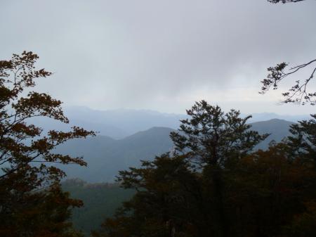 弥山はガスの中