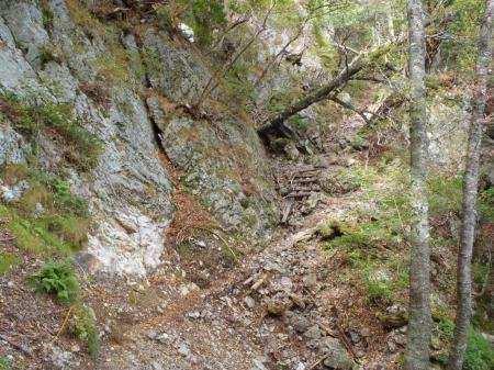 一部崩壊していたところがあった