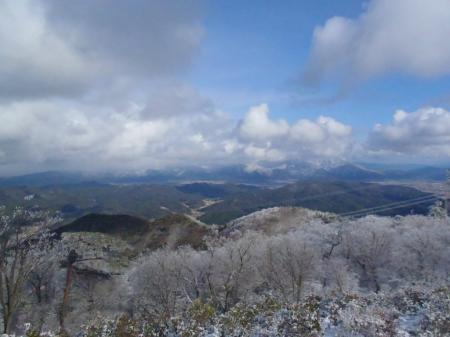 真っ白になった北山は雲がかかっていた