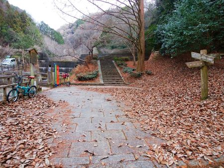 ここで左側のきららばしを渡る