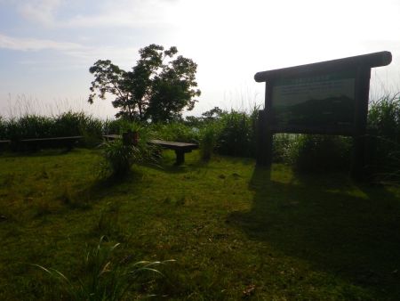 ここが展望の広場かな！？展望はさっきのほうが良かったように思えるんだけどね