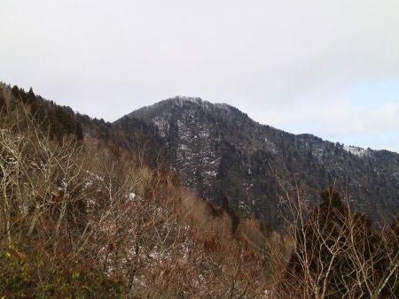 百里ヶ岳を振り返る。さようなら百里ヶ岳って感じでもなかったけどね