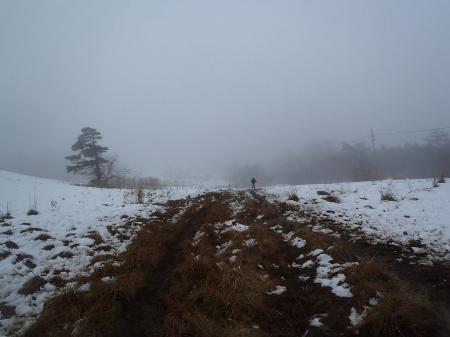 二合目手前付近から積雪