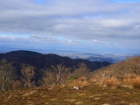 三上山が見えたけど、ここから見ると存在感が薄いかも
