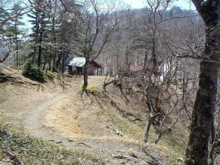 稲村小屋に到着