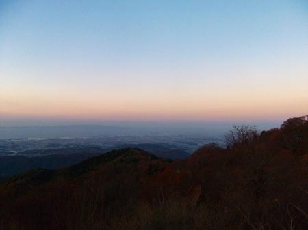 大阪市街地方面は大阪湾もちゃんと見える（2010年撮影）