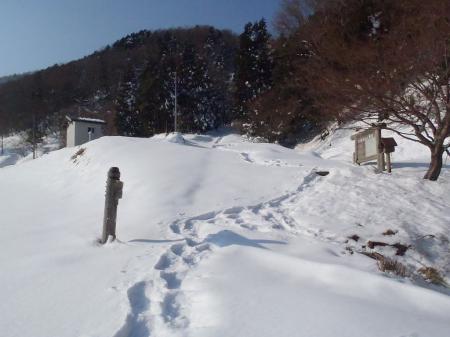 ここが登山口のようだ