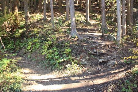 最初はここを左