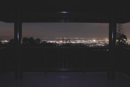 展望台の東屋はこんな感じ