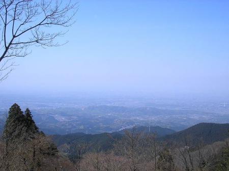 今日は霞んでいるけど本当なら大阪湾や神戸までも望むことができる