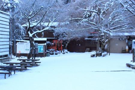 転法輪寺付近の茶屋