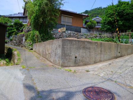 ここも高代寺のほうなので左上にあがっていく