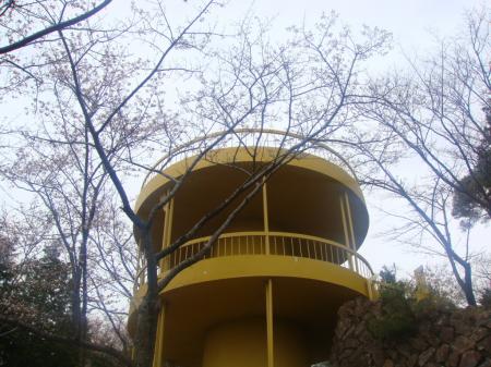 展望台に到着。う～ん、やっぱまだ少し早かった