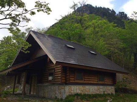 行者還小屋に到着。さあ肉食うぞ！！！！！！