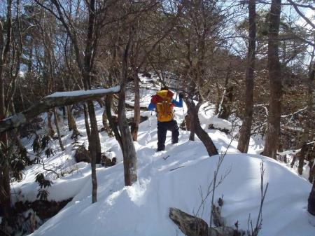 この付近から結構ズボズボはまってしんどくなってきた