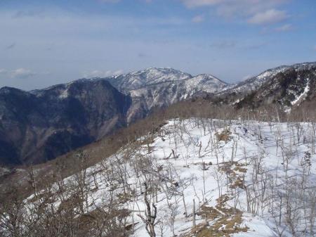 八経ヶ岳方面を再びみる