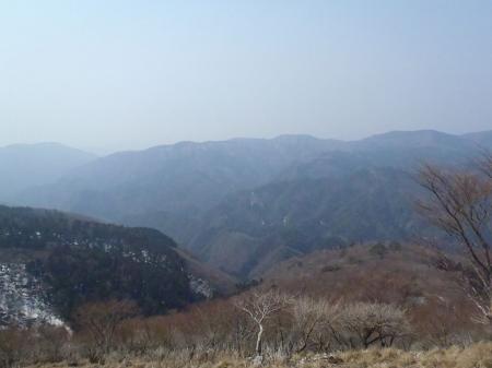 景色は霞んでいるが、まあOK