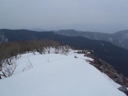 ちょっと気になるところがあったのでこっち側にに降りてみた