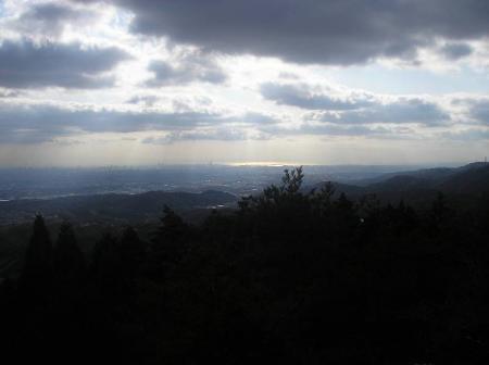 竜王山展望台より大阪府を一望