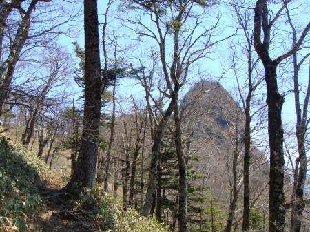 大日山が近づいてくる