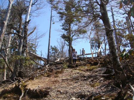 三津河落山まで少し下りになるがちょい下りにくいというS嬢と母