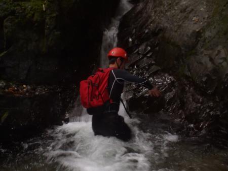 まずは私が登る