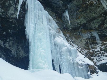 前回に比べると左側のつららがあまりなかったんだけど、まあこれでも感動してくれたので良かった