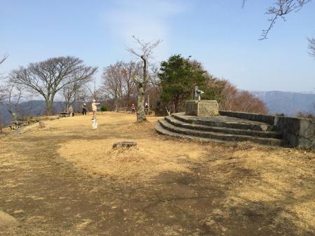 下山時、まだまだ人がいた