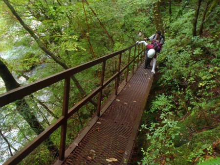 ここも慎重に！