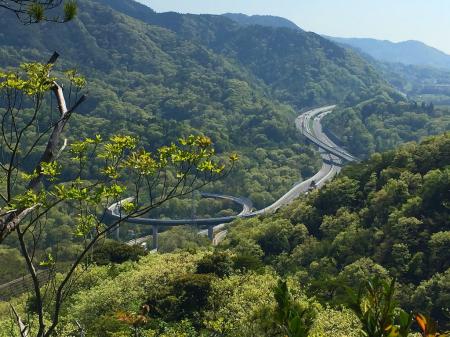 途中、有馬口ICのループが見えた。このループが上から見るといい感じ～もっと綺麗に見えるところがあるようなので次回いってみたい