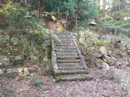 妙見宮跡の階段