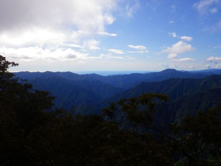 見晴岩からの展望。こっちは南西側になるのかな！？