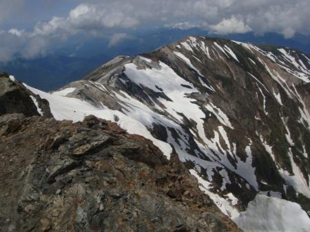 これがよくガイドブックなんかでみる稜線