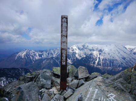 西穂独標(2701m)に到着