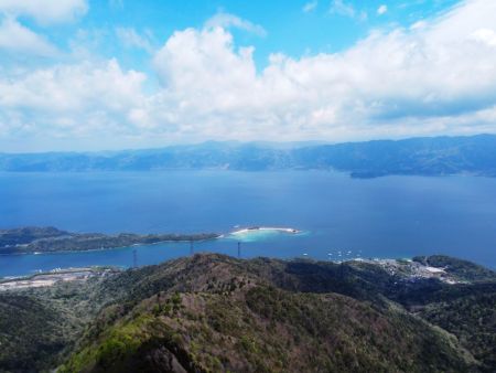ドローンで水島方面を撮影。高度を上げて撮影してるのと天気が良くなったの水島の水面が綺麗に見えた