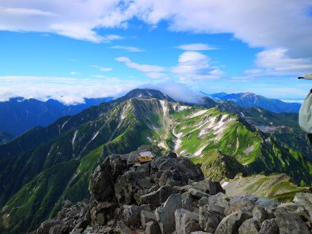 展望は向こうのほうの山が雲かかっていたけど結構良かった
