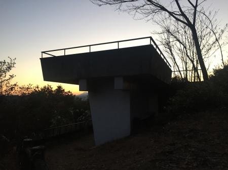 天覧山の展望台